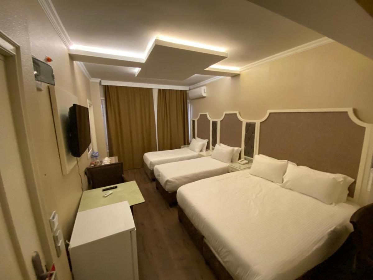 Otel Miss Old